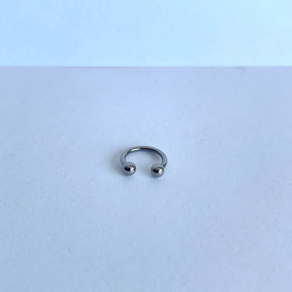 LeRoi Titanium Circular Barbell - 16ga, 8mm